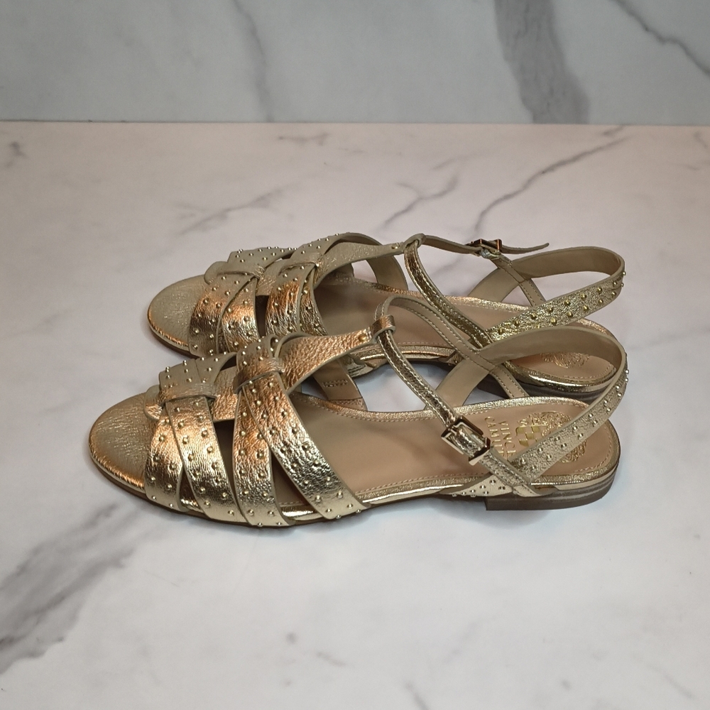 Vince Camuto NWOT Gold Metallic Chaya Slingback Sandal - Picture 3 of 6